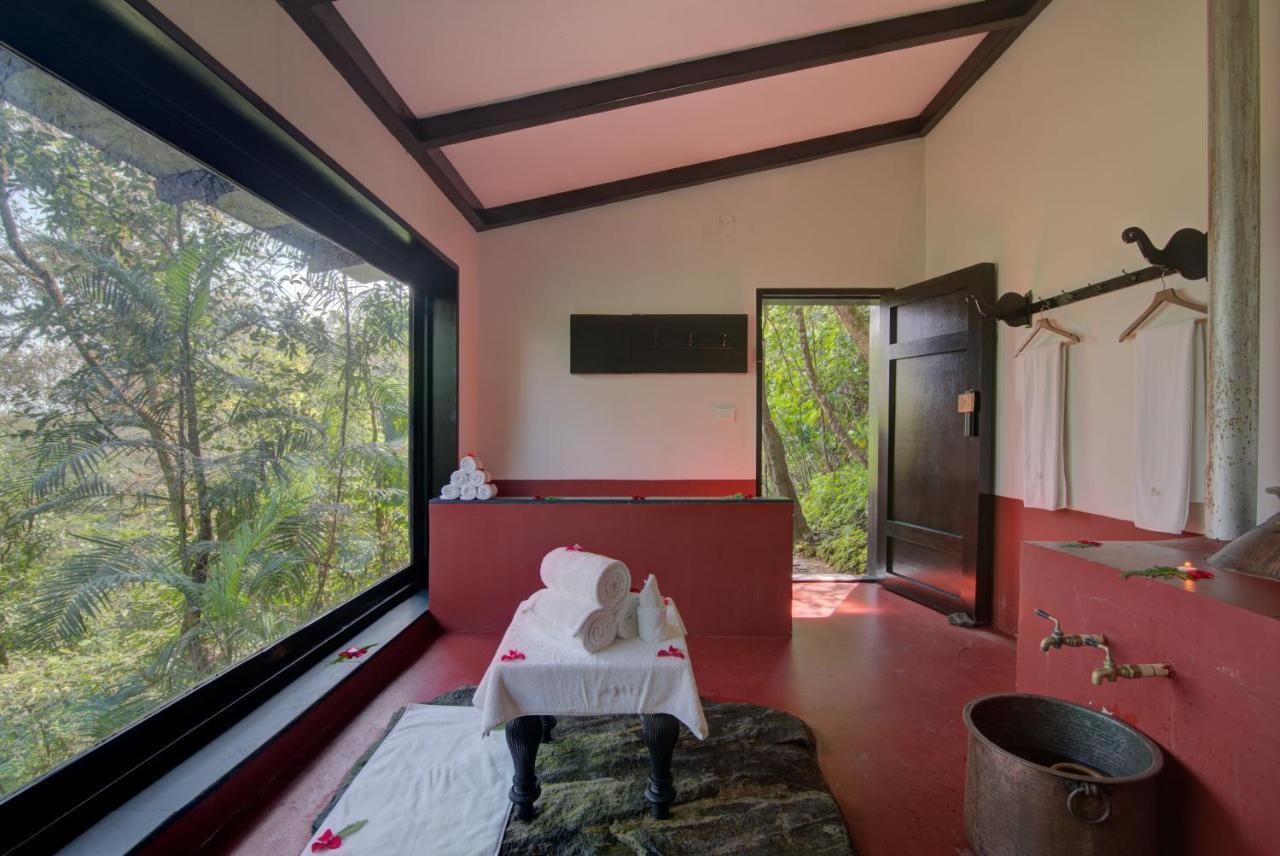 Taj Madikeri Resort & Spa Coorg Exterior foto